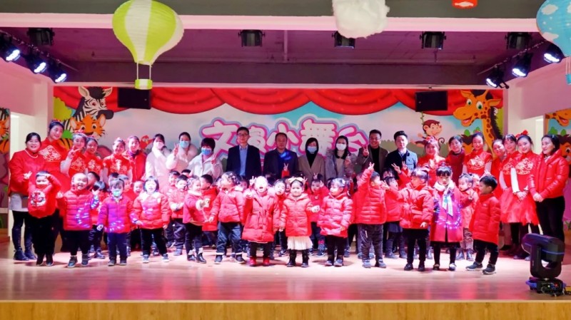 童話潤(rùn)童心·童夢(mèng)筑童劇——文演阿爾法藝術(shù)實(shí)驗(yàn)幼兒園